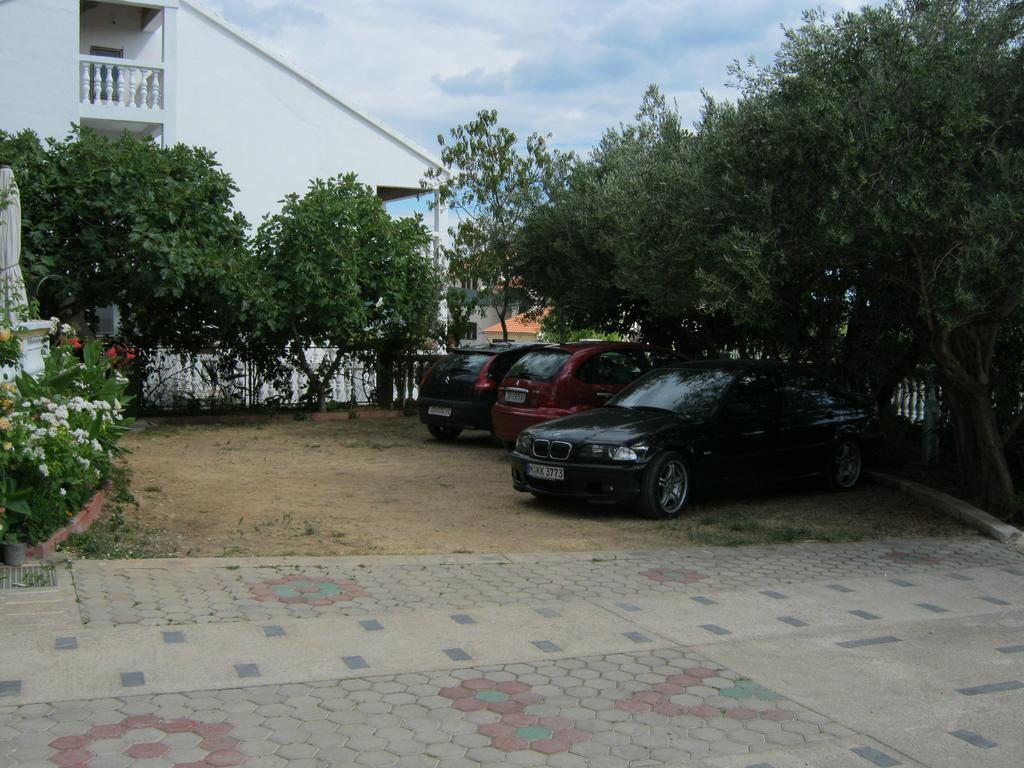 Apartments Nestor Tribunj  Luaran gambar